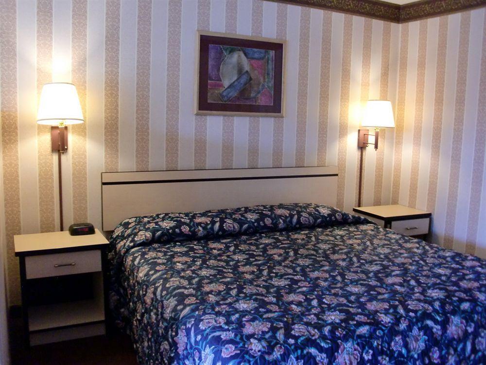 Motel Travelstar & 2*